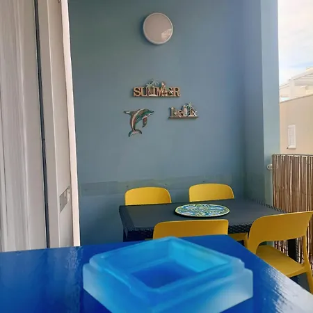 Le Di Esteca - Blue Dwelling