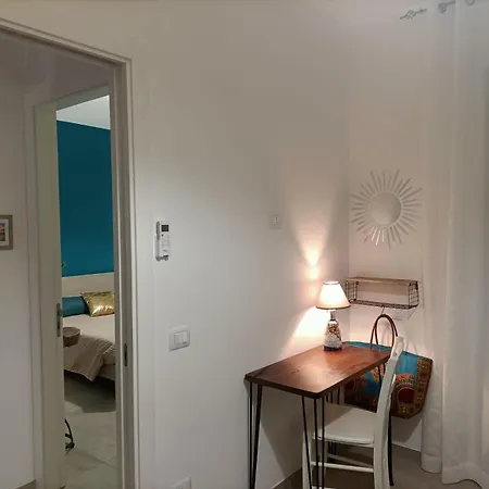 Le Di Esteca - Blue Dwelling *