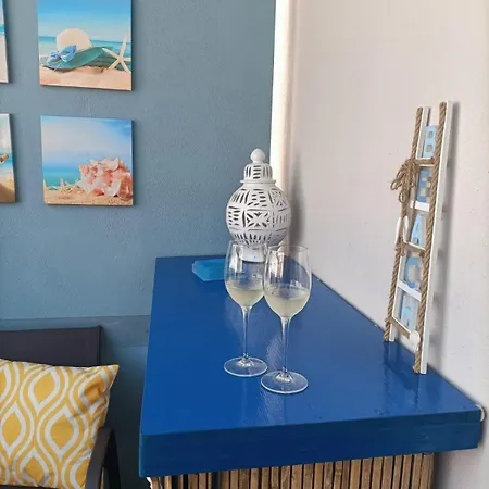 Le Di Esteca - Blue Dwelling