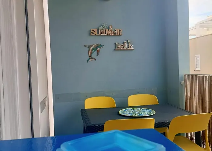 Le Di Esteca - Blue Dwelling