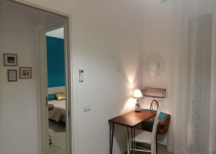 Le Di Esteca - Blue Dwelling *